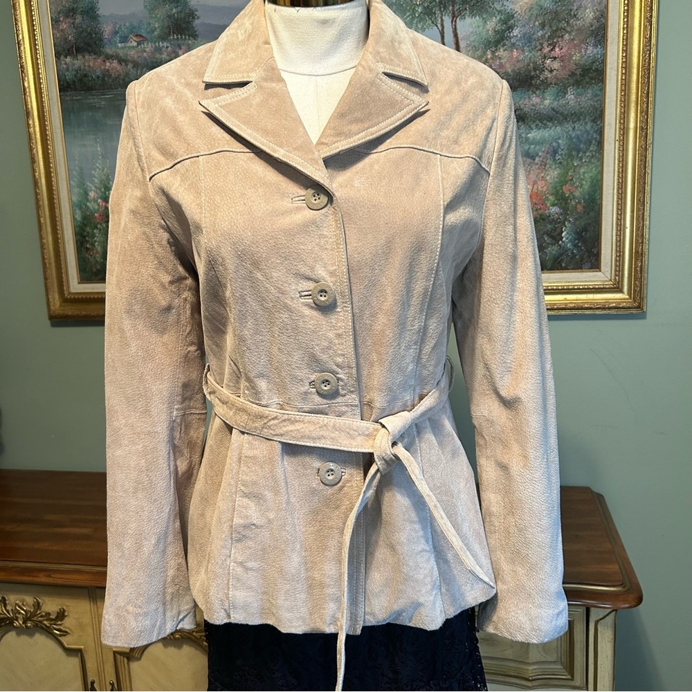 Wilsons Maxima Cream Light Tan Suede Leather Button Front Belted Jacket